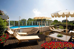 Hotel Savoy