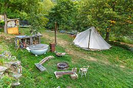 Tenda Sul Fiume
