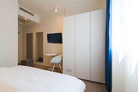 Online Booking EPS - photo 2