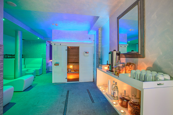 Ferretti Beach Hotel - photo 10