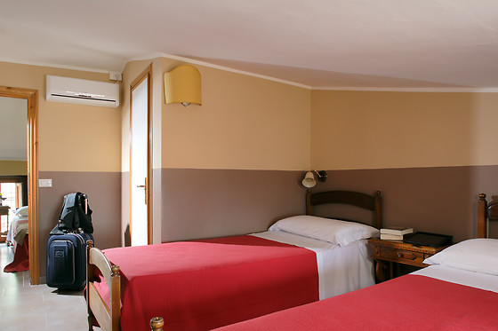 Hotel Properzio - photo 3