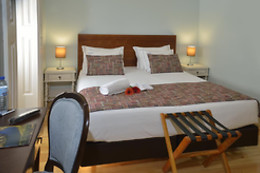 DUKES CORNER GUEST HOUSE