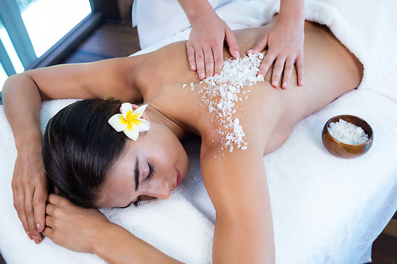 STUDIO REINA BEAUTY SALON - photo 7